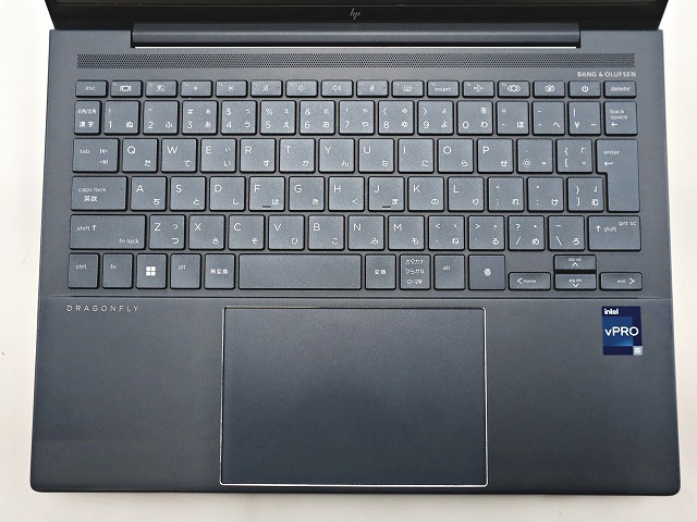 HP ELITE DRAGONFLY G4 (LTEモデル) 