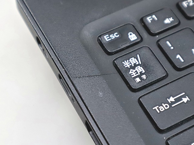 DELL LATITUDE 3590 [新品SSD] 